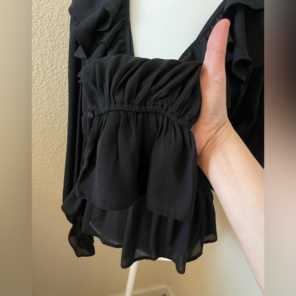 Abercrombie & Fitch Elegant Black Blouse Ruffle V Neck Size xl - Picture 5 of 7
